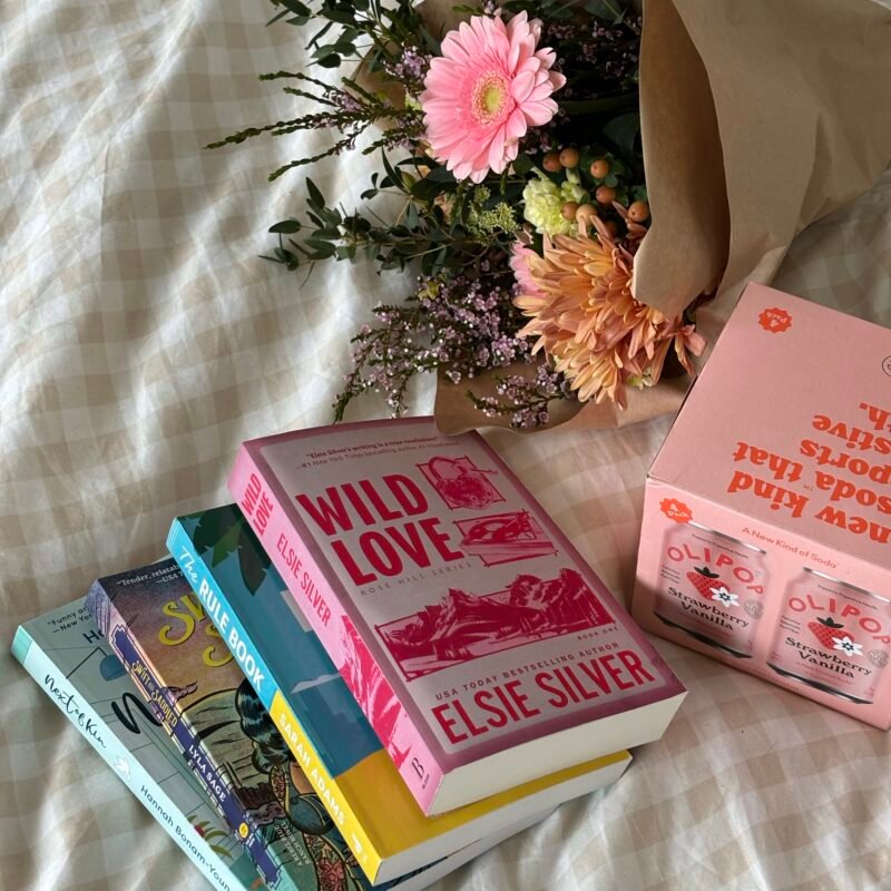 Put the Phone Down: 20 Hobbies for a Soft, Screen-Free Summer That's Actually Good for Your Nervous System